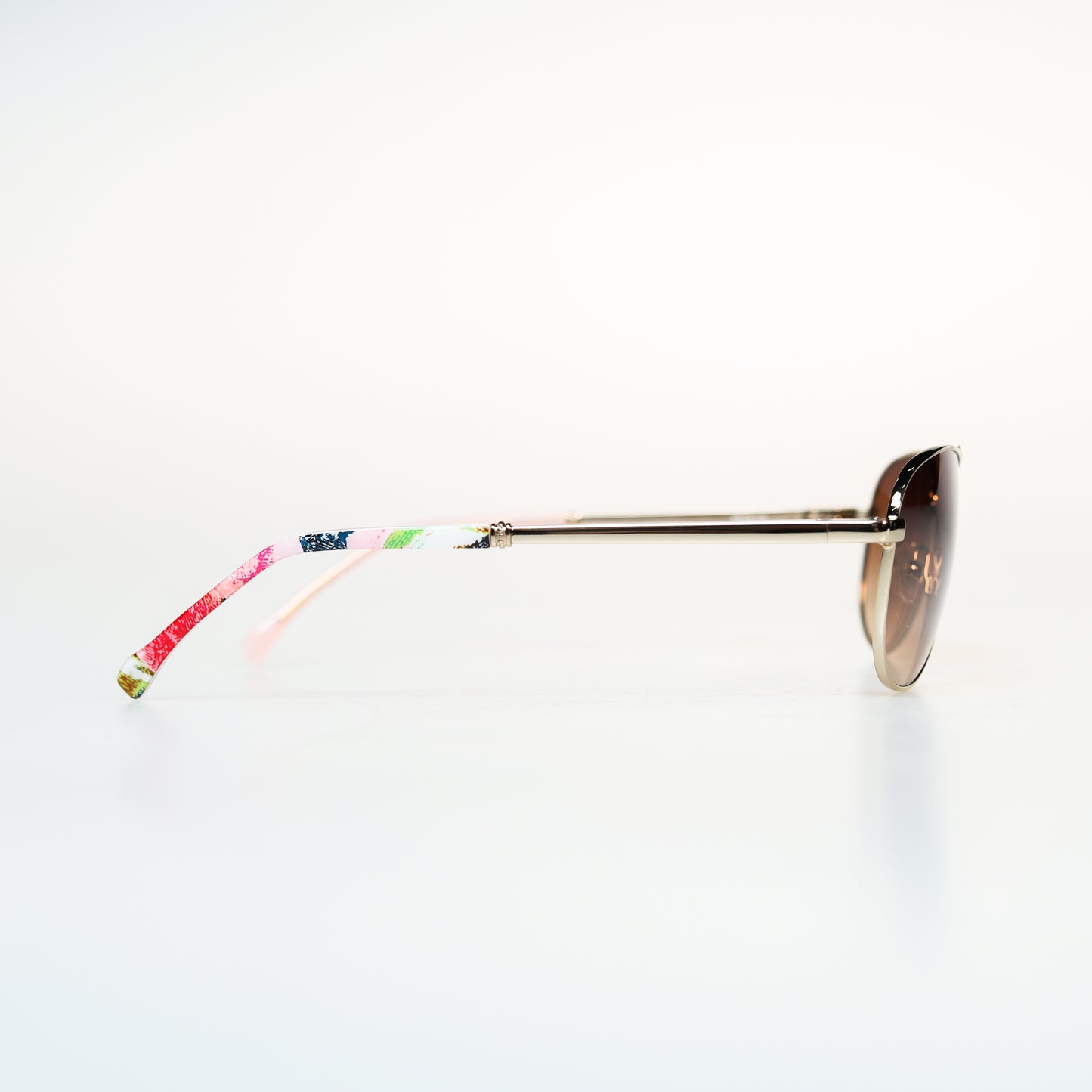 Simple Refined Metal Sunglasses | GMGeyewear GS83M1021