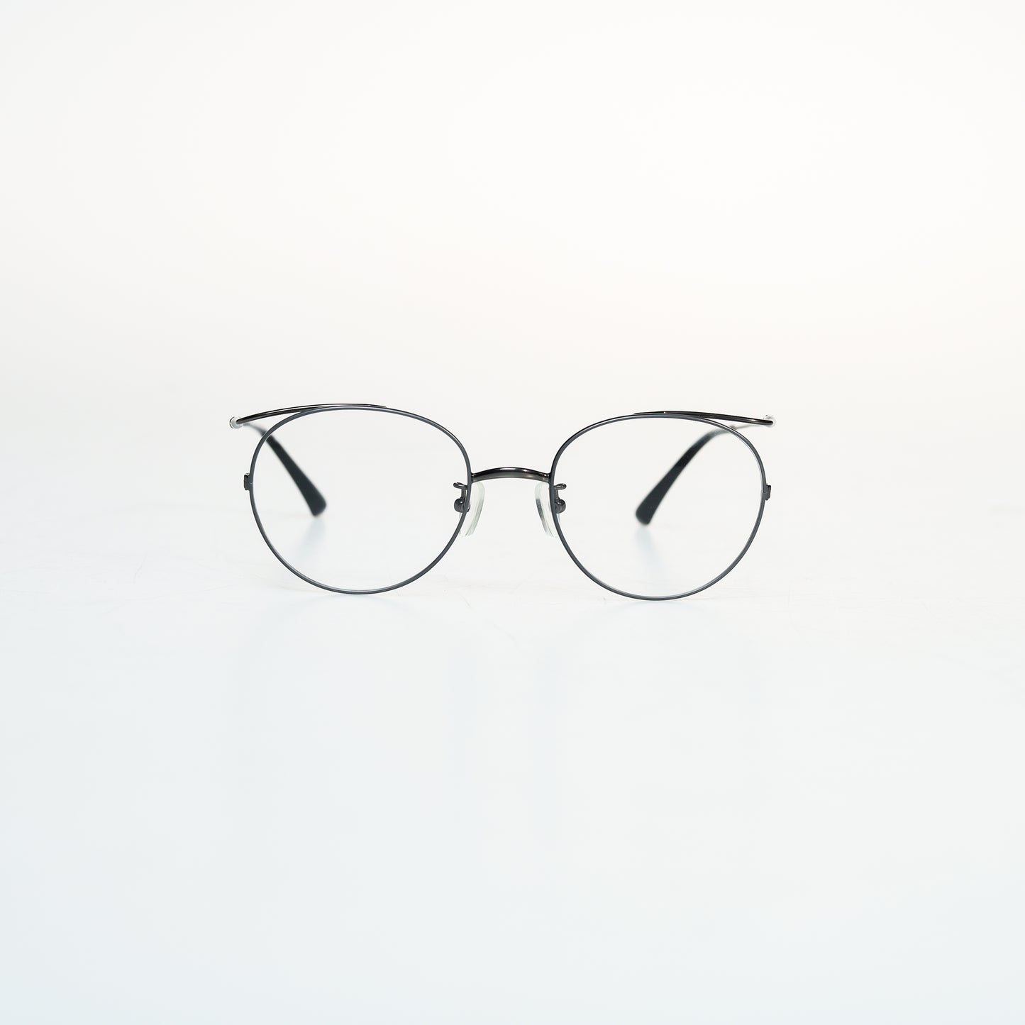 Luxury Full Frame Oval Titanium Optical Frame | GMGeyewear Coquelicot1 GO83T6004