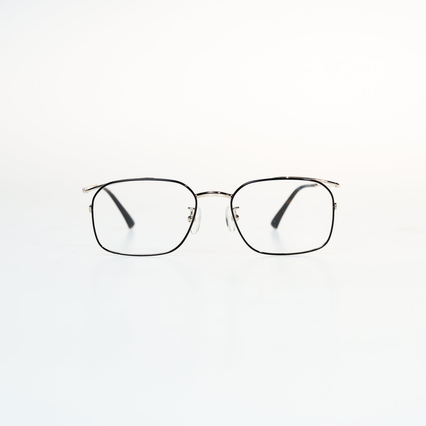 Luxury Full Frame Square Titanium Optical Frame | GMGeyewear tulipe 1 GO83T6013