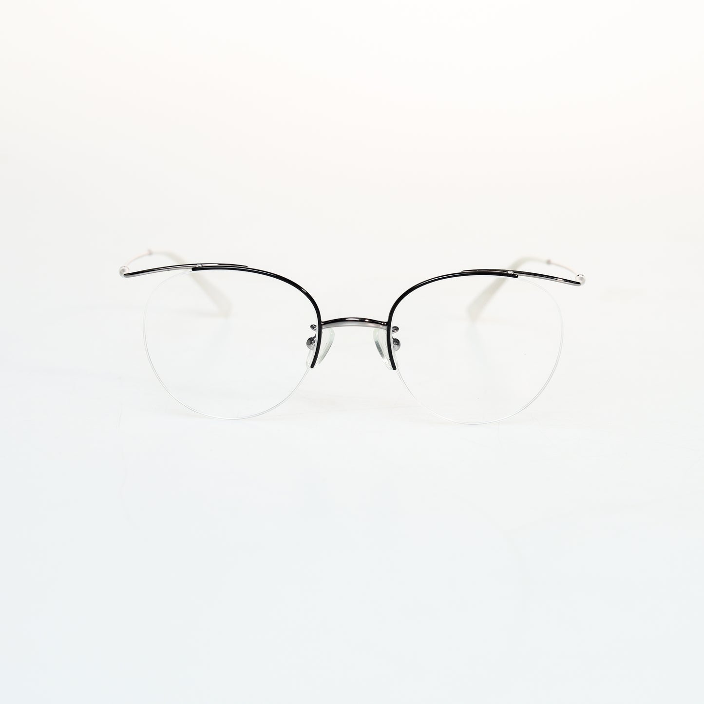 Simple Half Frame Oval Titanium Optical Frame | GMGeyewear Coquelicot2 GO83T6006